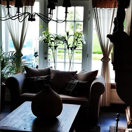 Holiday home B&B Charme Aan Zee