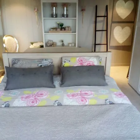 B&B Charme Aan Zee Holiday home *